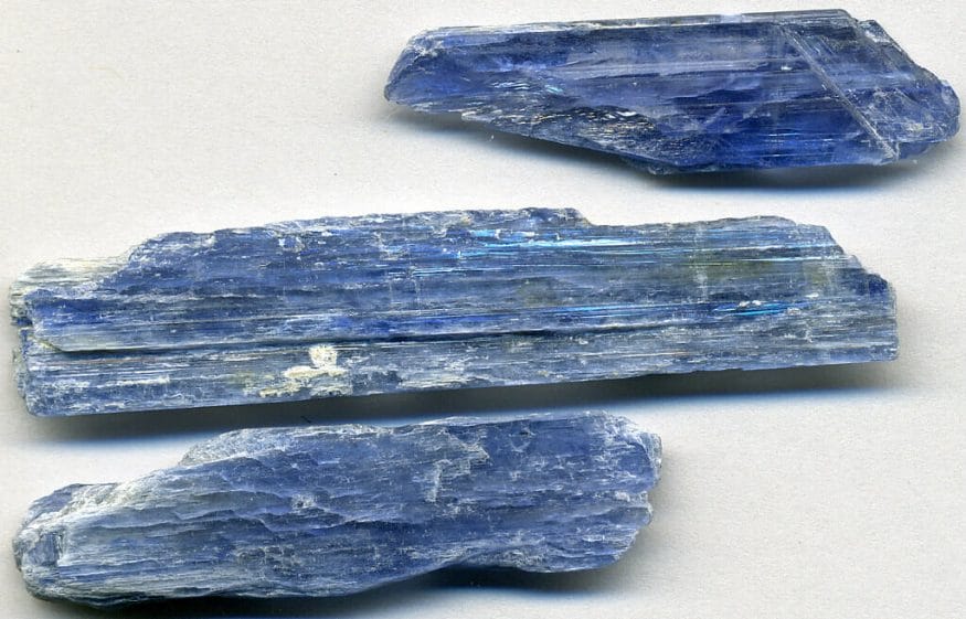 Blue kyanite strengthens the voice and soothes the throat, encouraging one to speak their own truth