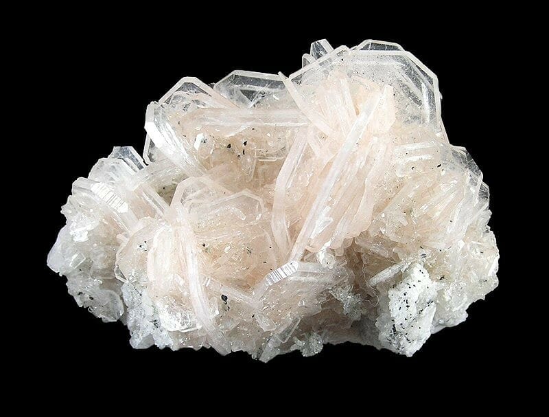 Apophyllite promotes a peaceful environment, aiding inner balance and harmony